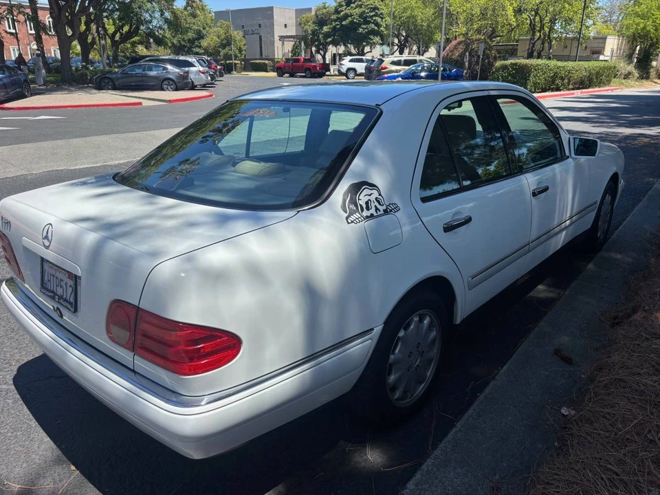 1997 Mercedes-Benz W210 E-Class - Image 4 of 12