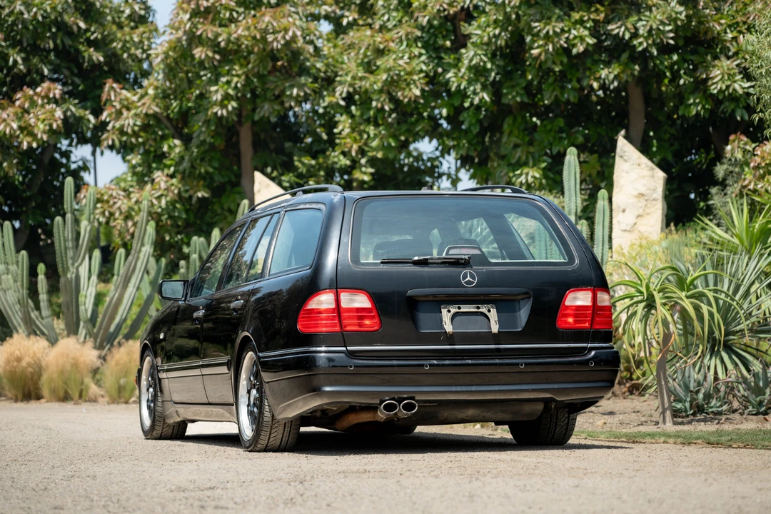 1997 Mercedes-Benz W210 E-Class - Image 2 of 31