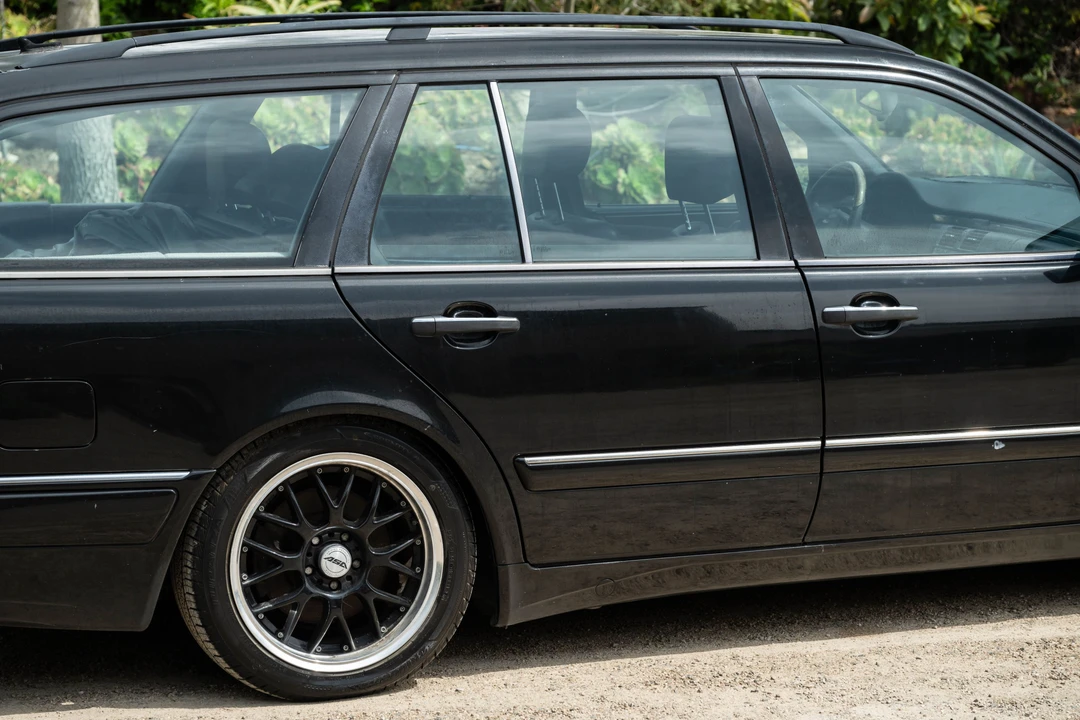 1997 Mercedes-Benz W210 E-Class - Image 15 of 31