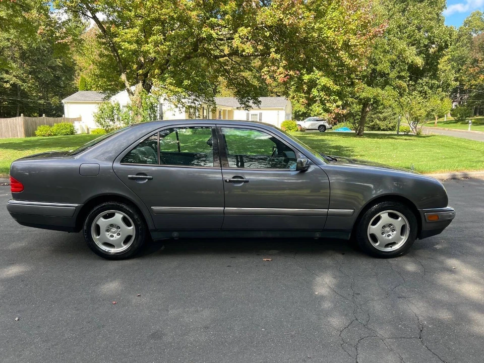 1997 Mercedes-Benz W210 E-Class - Image 10 of 21