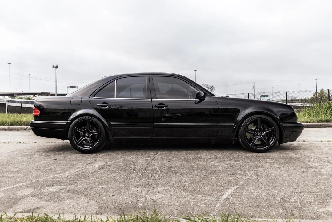 1997 Mercedes-Benz W210 E 36 & E 50 & E 55 & E 60 AMG - Image 8 of 31