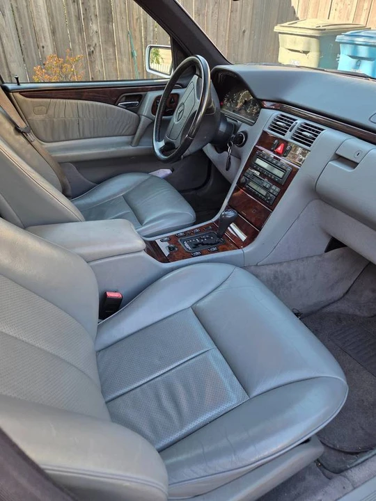 1997 Mercedes-Benz W210 E-Class - Image 5 of 9