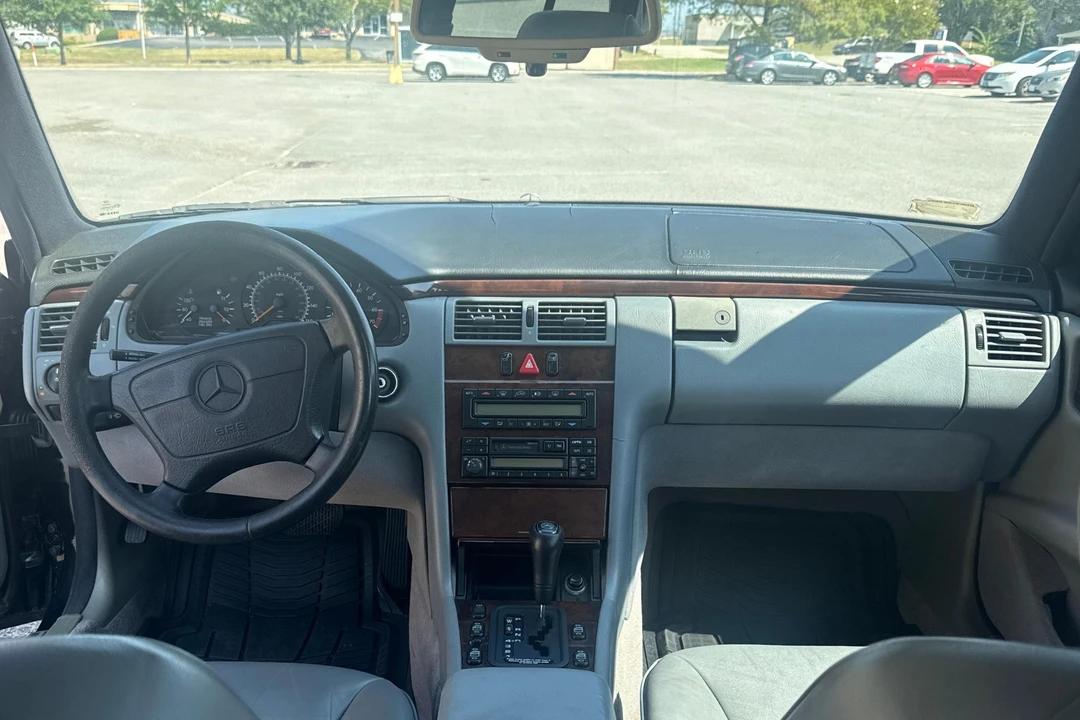 1997 Mercedes-Benz W210 E-Class - Image 17 of 31
