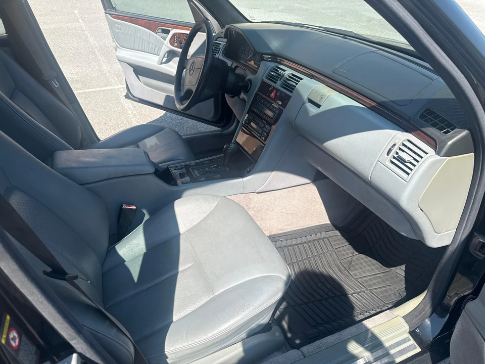 1997 Mercedes-Benz W210 E-Class - Image 26 of 31