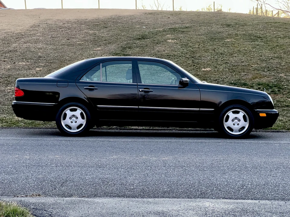 1997 Mercedes-Benz W210 E-Class - Image 12 of 31