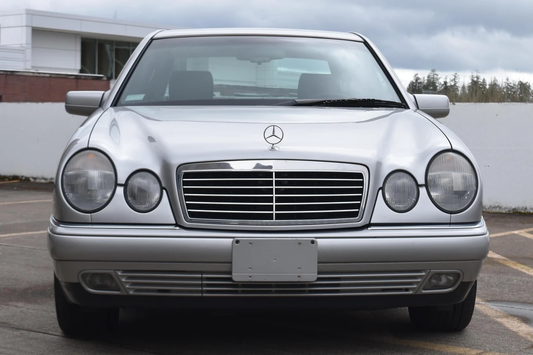 1997 Mercedes-Benz W210 E-Class - Image 2 of 13