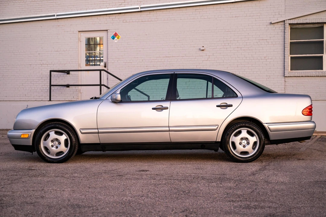 1997 Mercedes-Benz W210 E-Class - Image 4 of 31