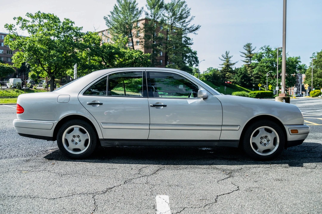 1997 Mercedes-Benz W210 E-Class - Image 5 of 31