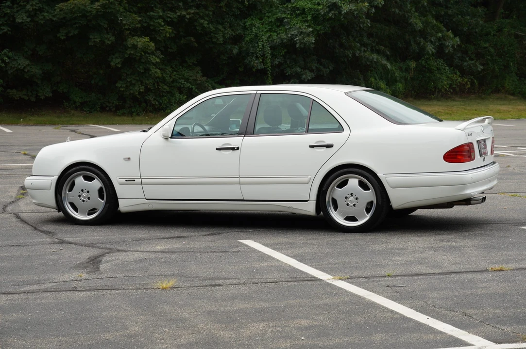 1997 Mercedes-Benz W210 E 36 & E 50 & E 55 & E 60 AMG - Image 24 of 31