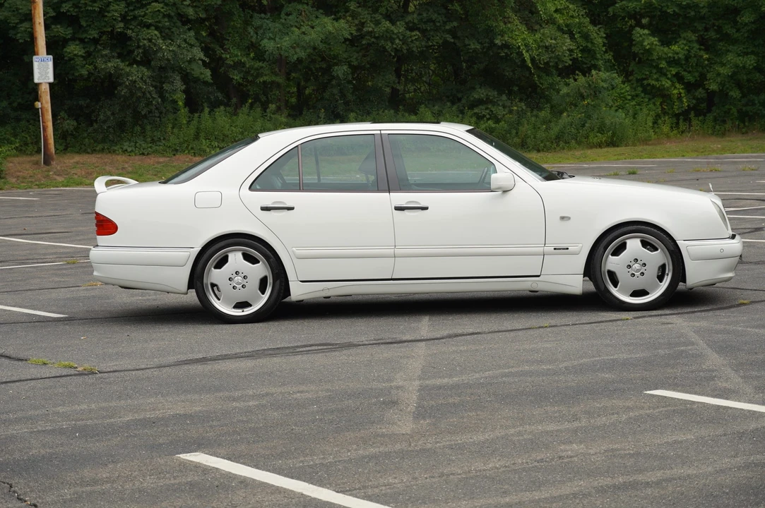 1997 Mercedes-Benz W210 E 36 & E 50 & E 55 & E 60 AMG - Image 11 of 31