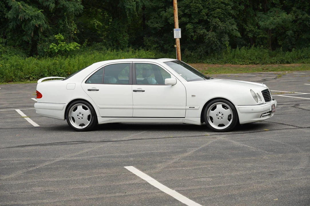 1997 Mercedes-Benz W210 E 36 & E 50 & E 55 & E 60 AMG - Image 10 of 31
