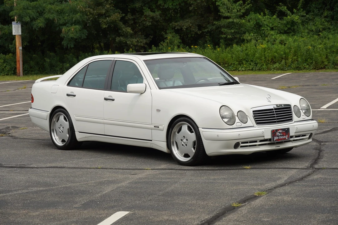 1997 Mercedes-Benz W210 E 36 & E 50 & E 55 & E 60 AMG - Image 8 of 31