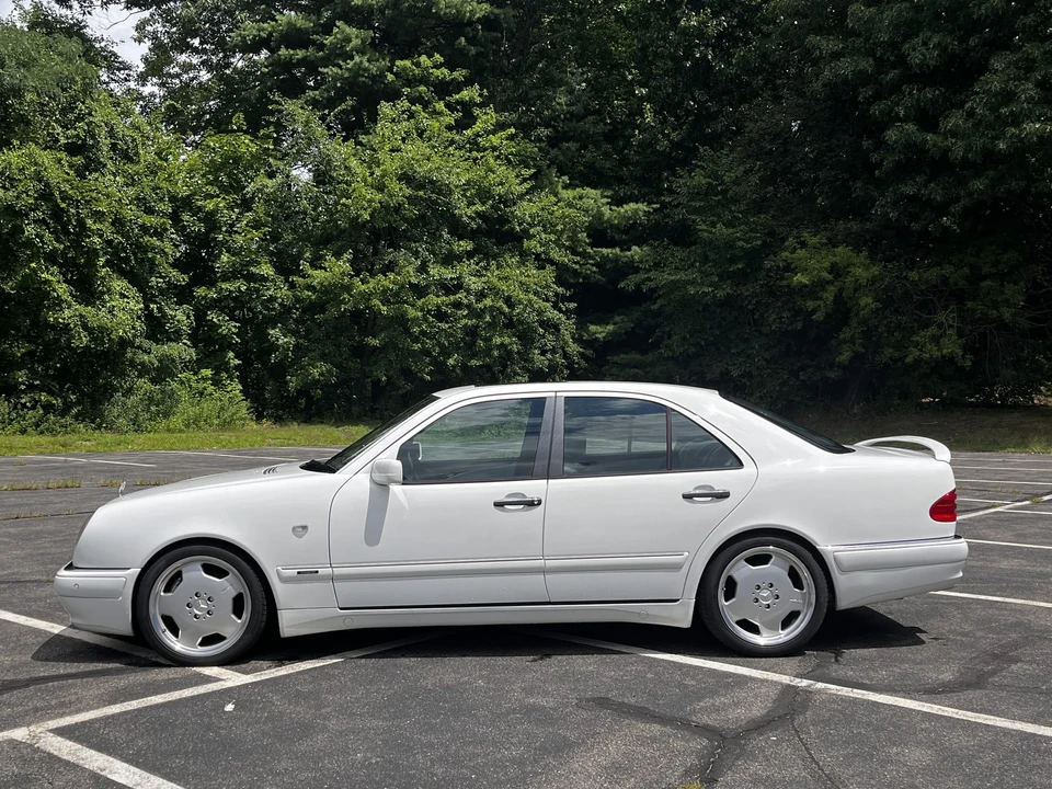 1997 Mercedes-Benz W210 E 36 & E 50 & E 55 & E 60 AMG - Image 3 of 31