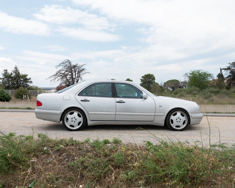 1997 Mercedes-Benz W210 E 36 & E 50 & E 55 & E 60 AMG - Image 14 of 30