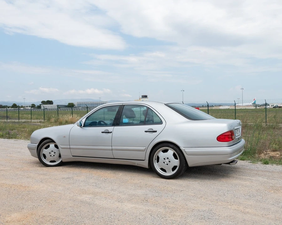 1997 Mercedes-Benz W210 E 36 & E 50 & E 55 & E 60 AMG - Image 8 of 30