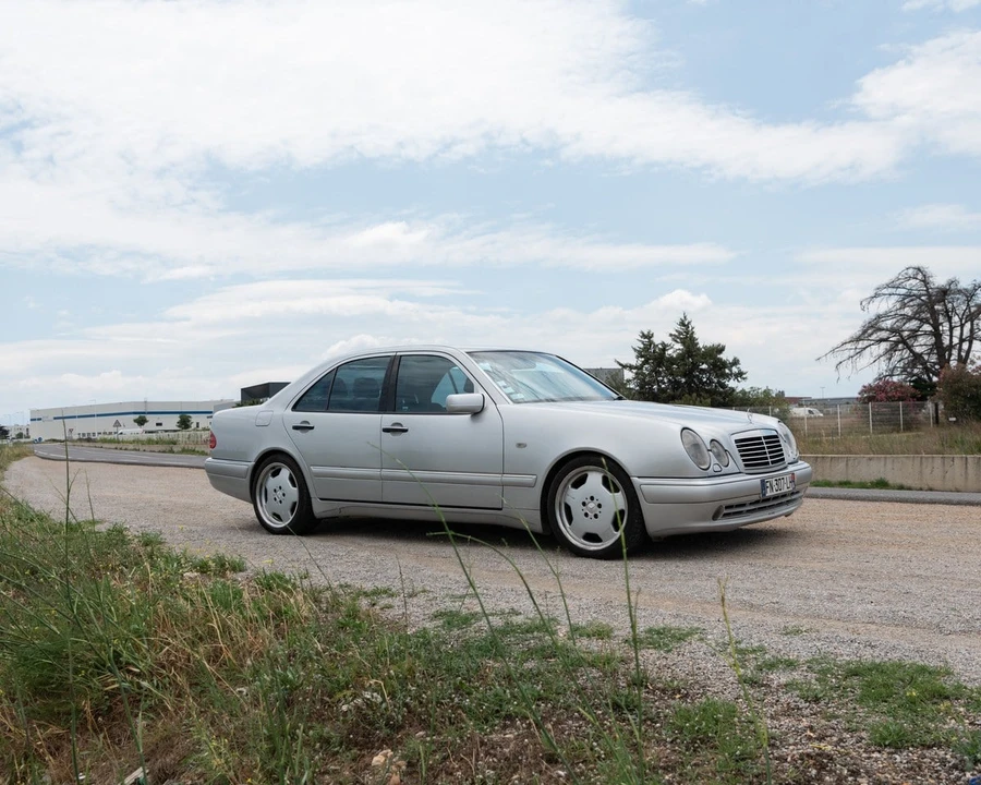 1997 Mercedes-Benz W210 E 36 & E 50 & E 55 & E 60 AMG - Image 17 of 30