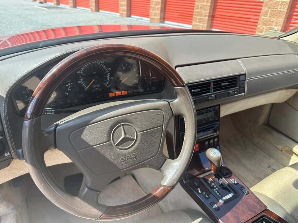 1997 Mercedes-Benz R129 SL-Class - Image 9 of 17
