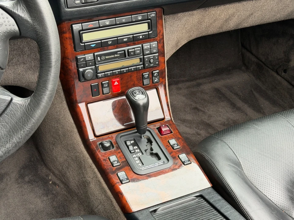 1997 Mercedes-Benz R129 SL-Class - Image 20 of 31