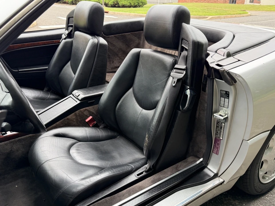 1997 Mercedes-Benz R129 SL-Class - Image 18 of 31