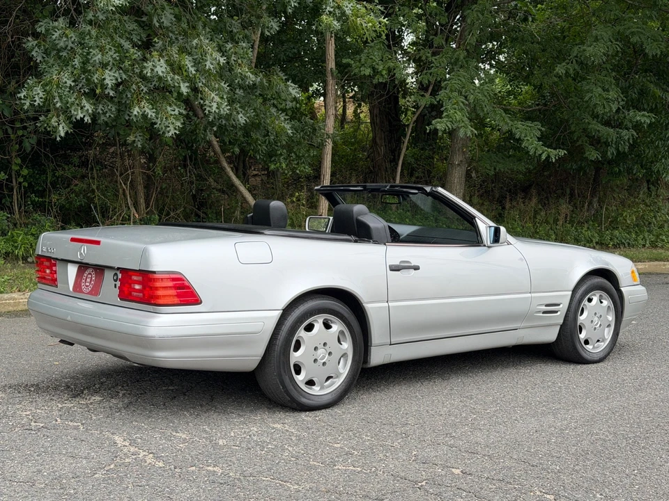 1997 Mercedes-Benz R129 SL-Class - Image 11 of 31