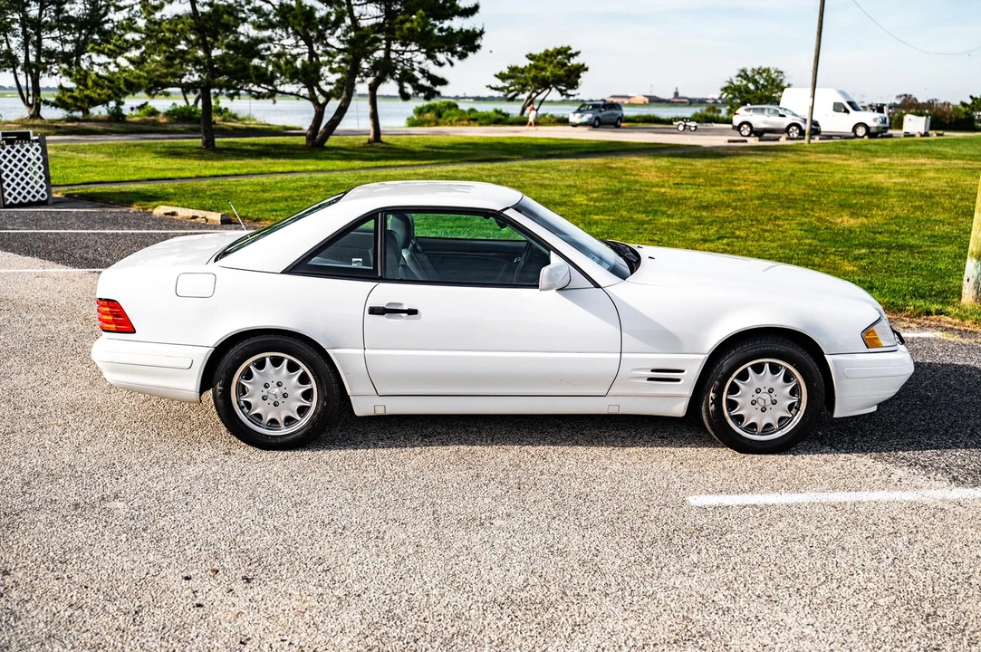 1997 Mercedes-Benz R129 SL-Class - Image 9 of 31