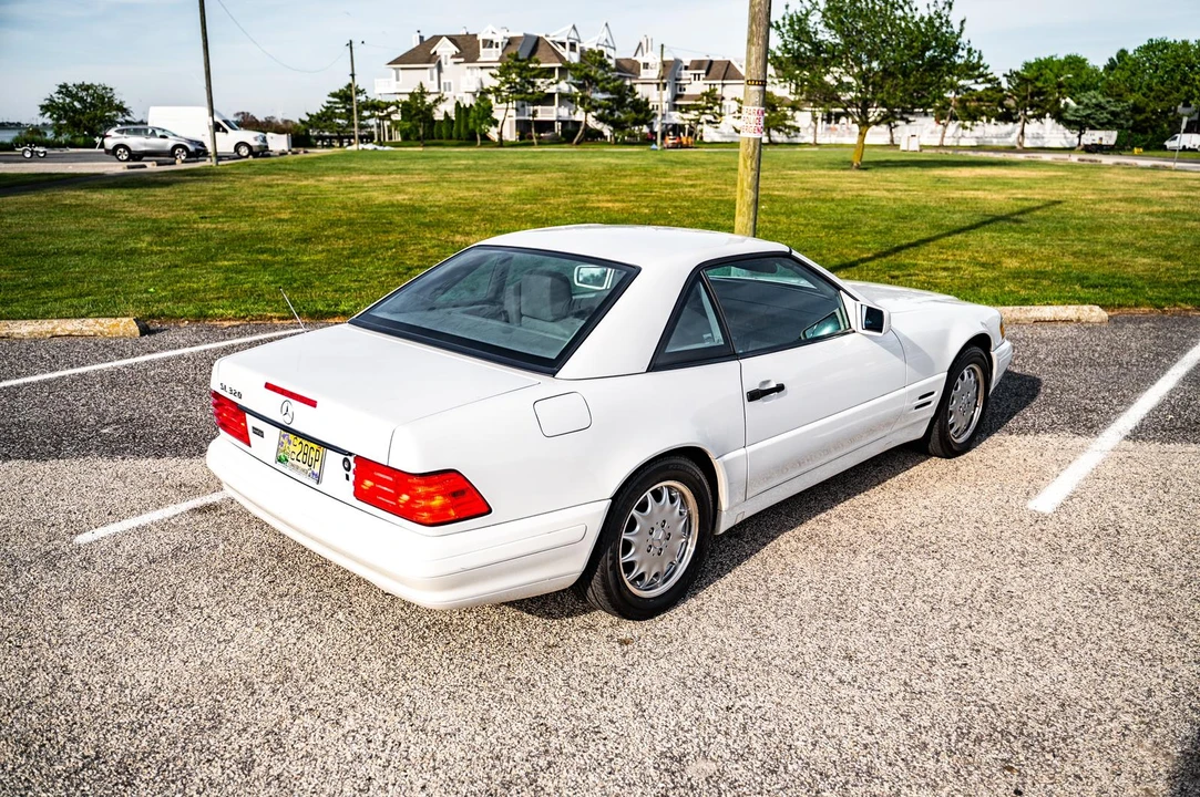 1997 Mercedes-Benz R129 SL-Class - Image 7 of 31