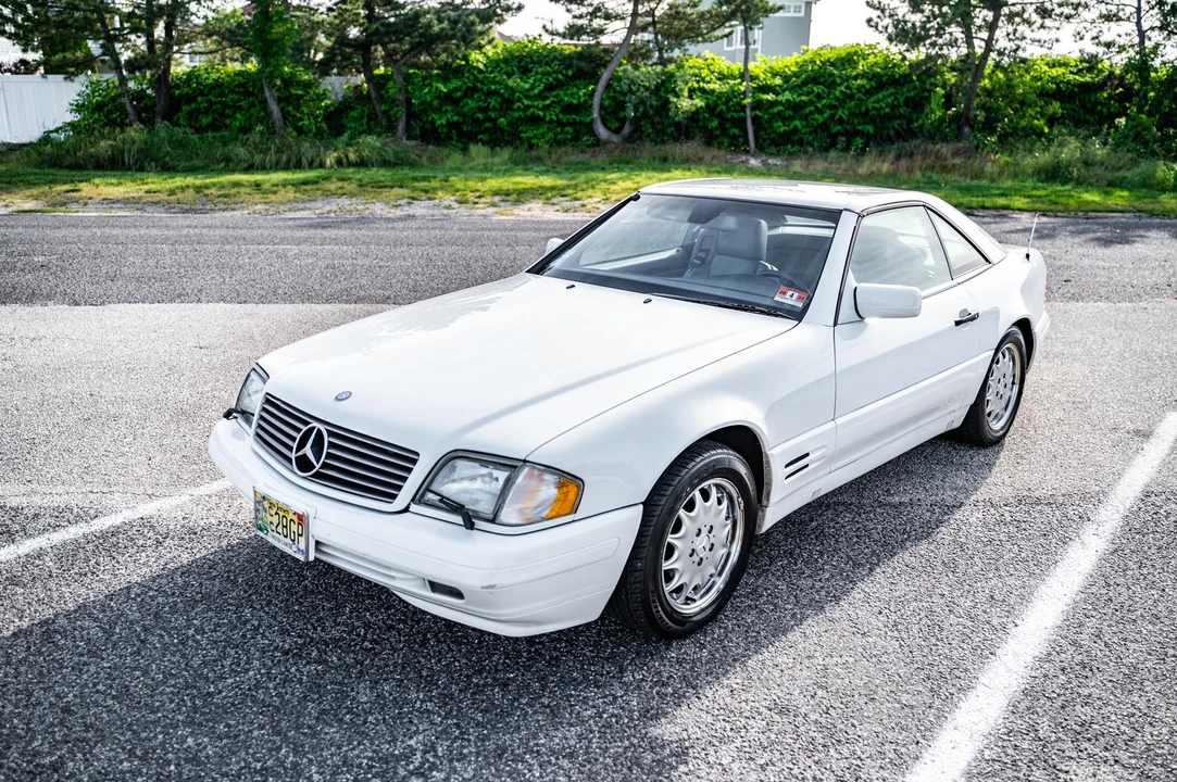 1997 Mercedes-Benz R129 SL-Class - Image 2 of 31