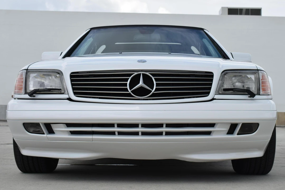1997 Mercedes-Benz R129 SL-Class - Image 2 of 31