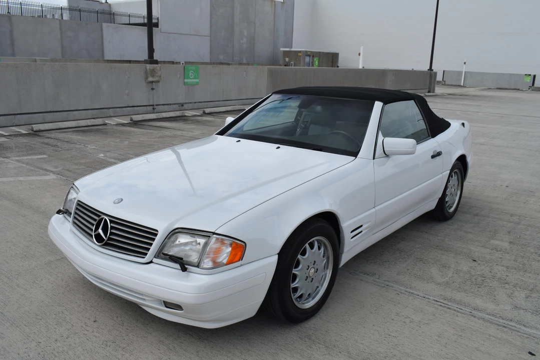 1997 Mercedes-Benz R129 SL-Class - Image 9 of 31