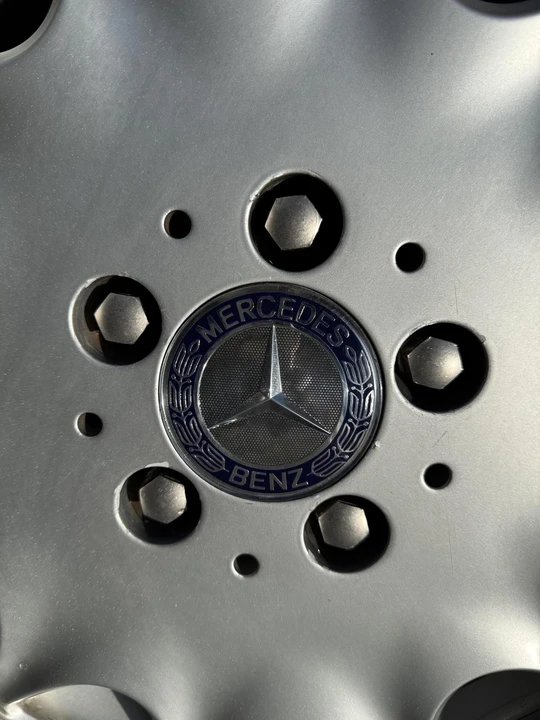 1997 Mercedes-Benz R129 SL-Class - Image 16 of 31