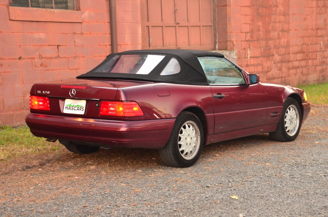 1997 Mercedes-Benz R129 SL-Class - Image 10 of 31
