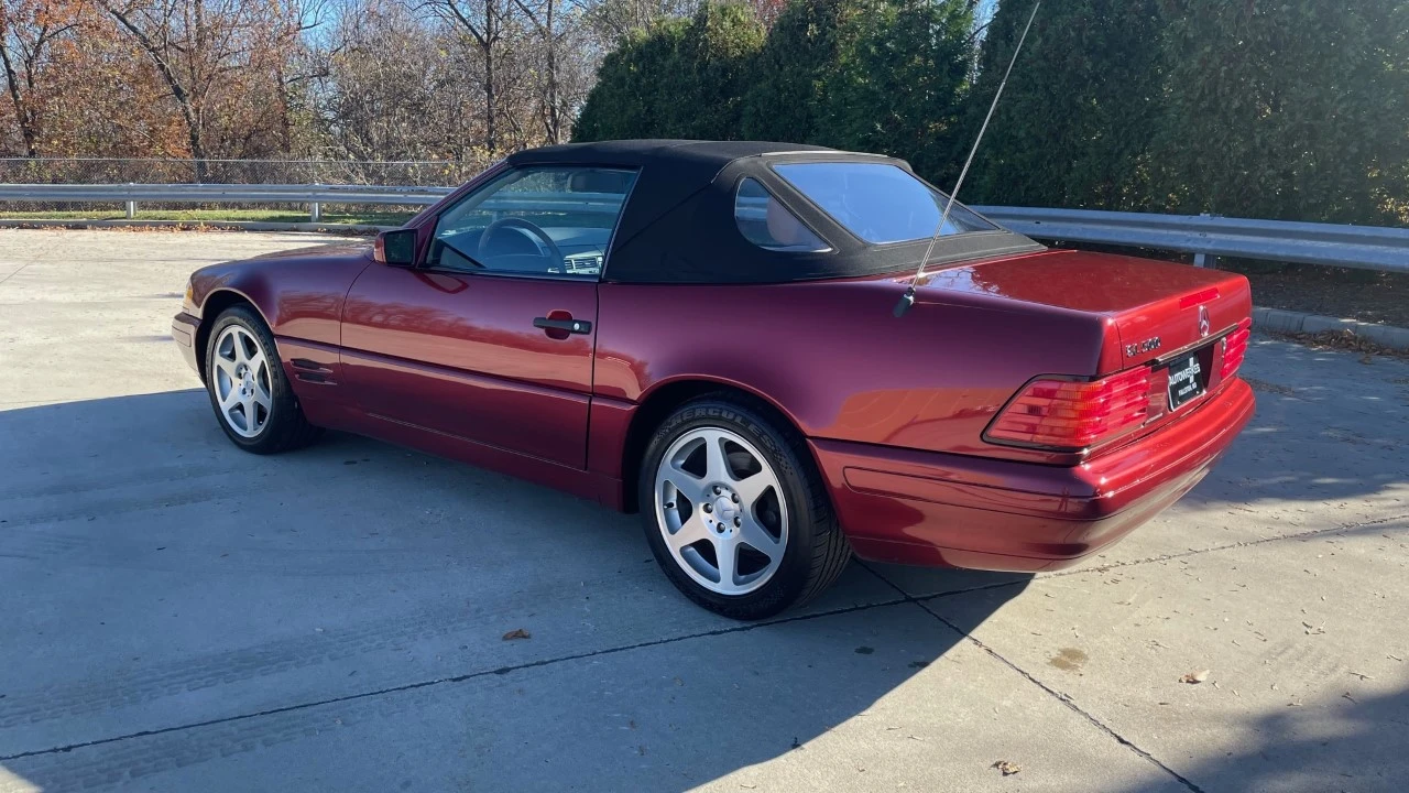 1997 Mercedes-Benz R129 SL-Class - Image 12 of 31