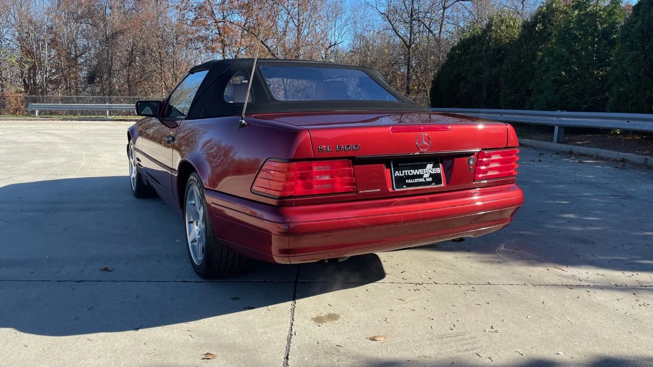 1997 Mercedes-Benz R129 SL-Class - Image 10 of 31