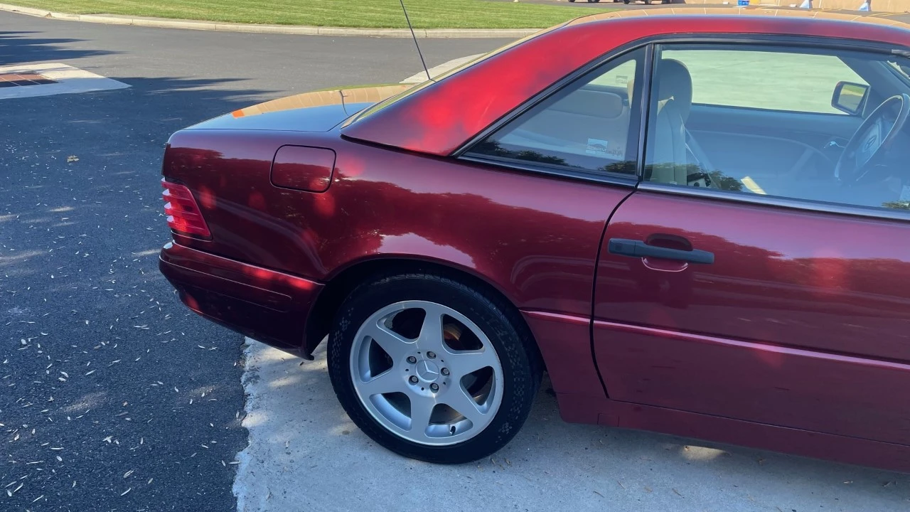 1997 Mercedes-Benz R129 SL-Class - Image 18 of 31