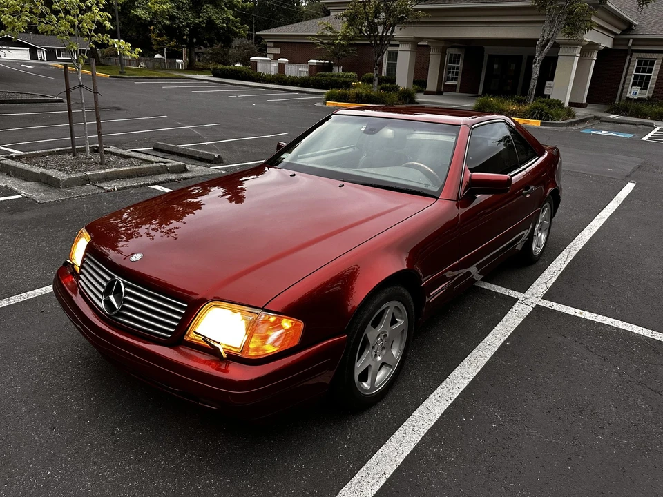 1997 Mercedes-Benz R129 SL-Class - Image 2 of 31