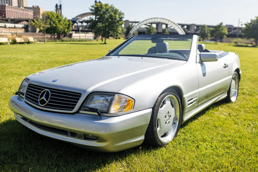 1997 Mercedes-Benz R129 SL-Class - Image 2 of 31