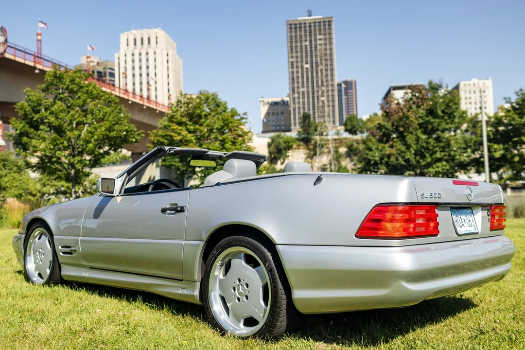 1997 Mercedes-Benz R129 SL-Class - Image 4 of 31