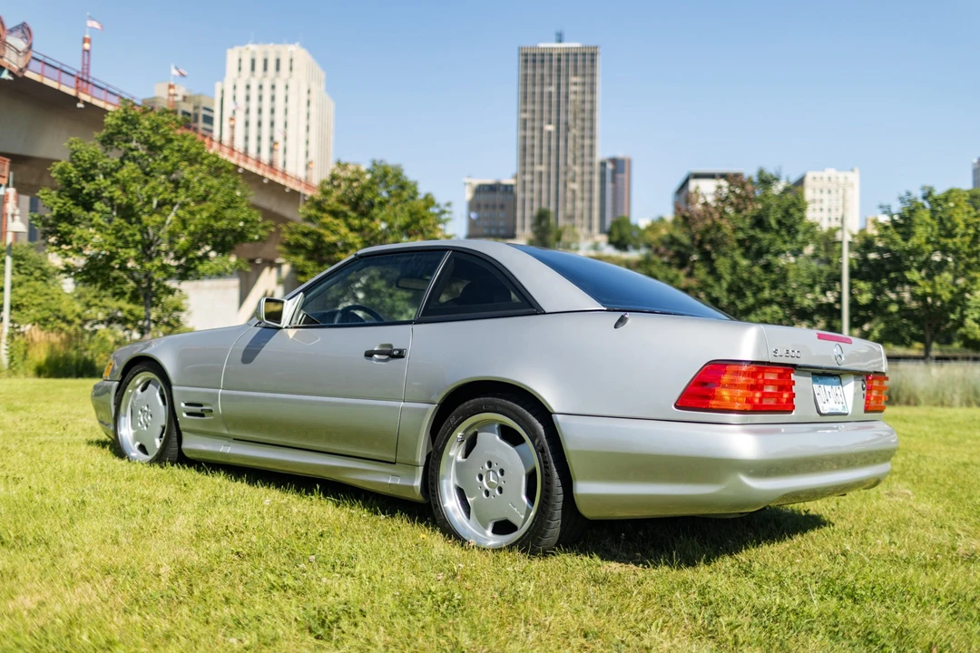 1997 Mercedes-Benz R129 SL-Class - Image 12 of 31