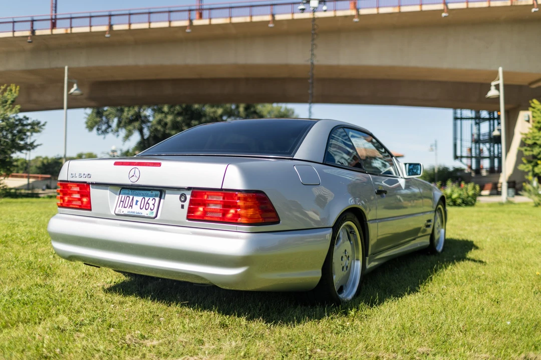 1997 Mercedes-Benz R129 SL-Class - Image 14 of 31