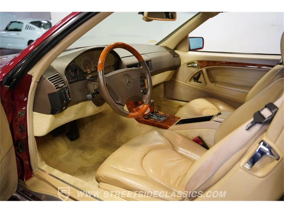 1997 Mercedes-Benz R129 SL-Class - Image 2 of 31