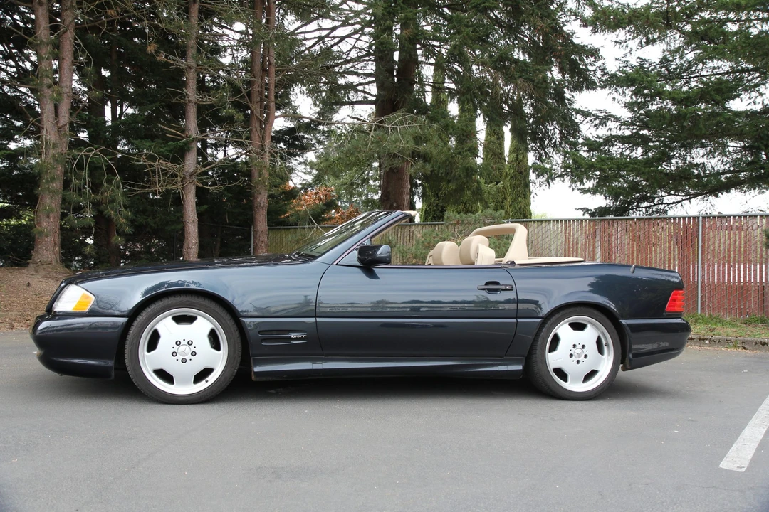 1997 Mercedes-Benz R129 SL-Class - Image 12 of 31