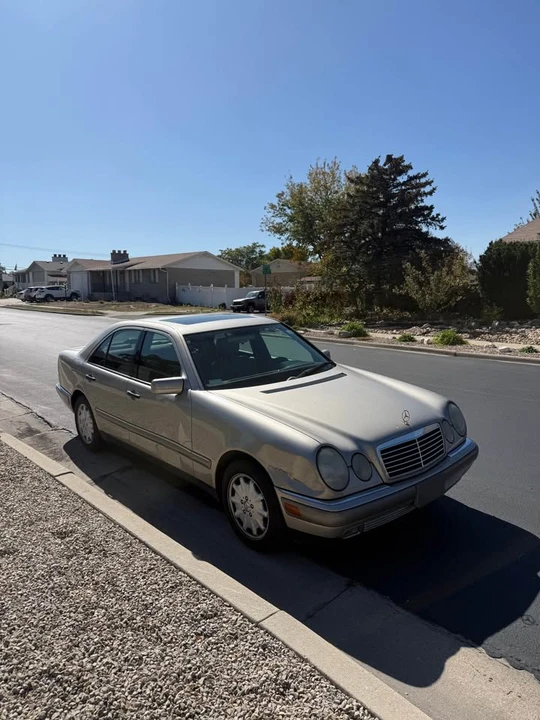 1997 Mercedes-Benz W210 E-Class - Image 2 of 13