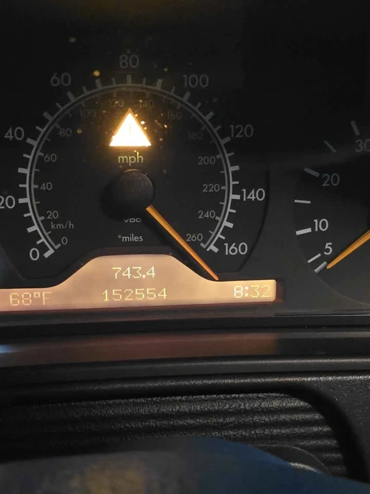 1997 Mercedes-Benz W210 E-Class - Image 4 of 11