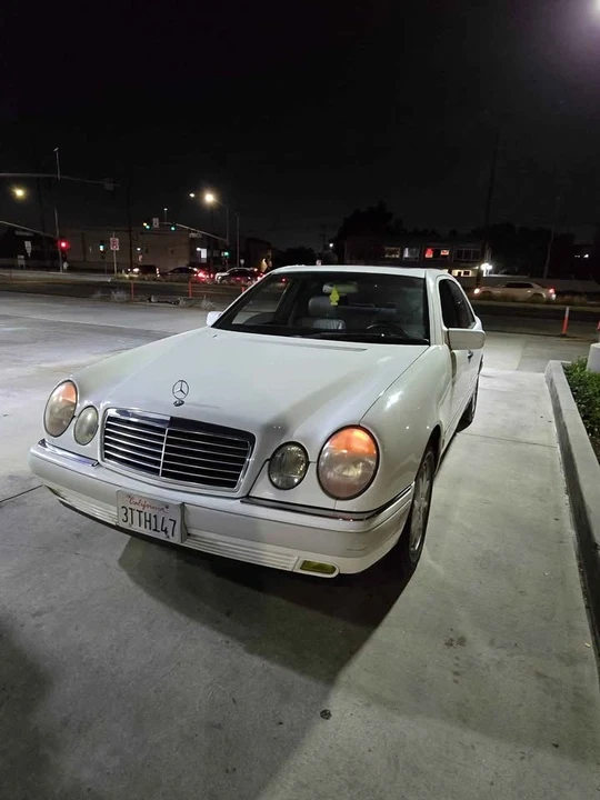 1997 Mercedes-Benz W210 E-Class - Image 5 of 11