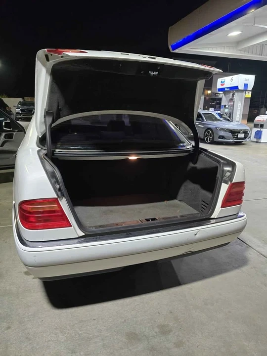 1997 Mercedes-Benz W210 E-Class - Image 6 of 11