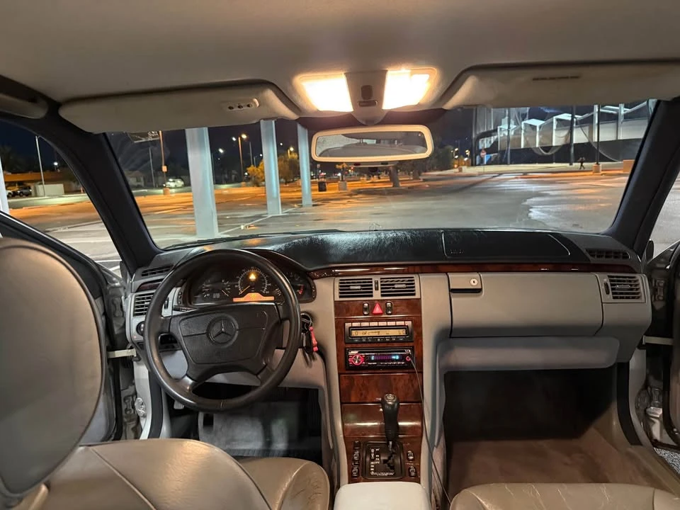 1997 Mercedes-Benz W210 E-Class - Image 10 of 12
