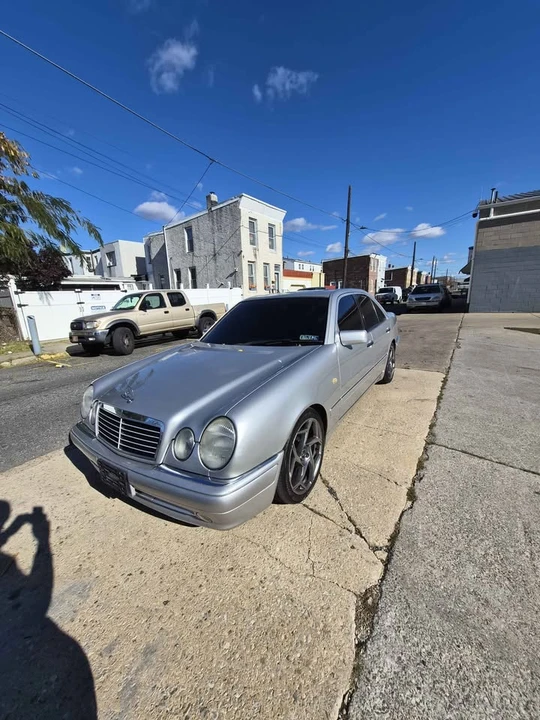 1997 Mercedes-Benz W210 E-Class - Image 2 of 18