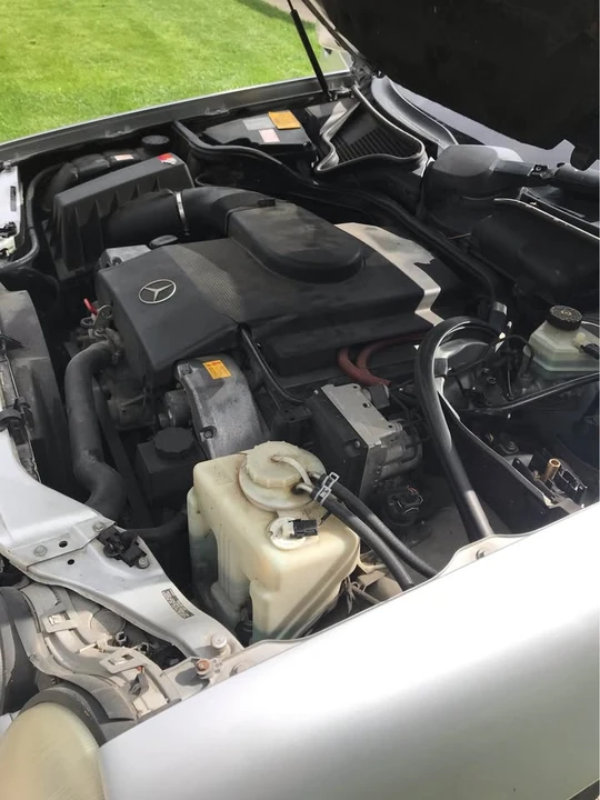 1997 Mercedes-Benz W210 E 36 & E 50 & E 55 & E 60 AMG - Image 2 of 12