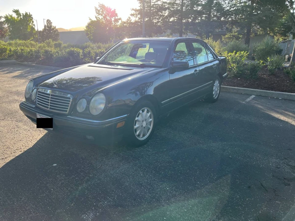 1997 Mercedes-Benz W124 E-Class - Image 4 of 7