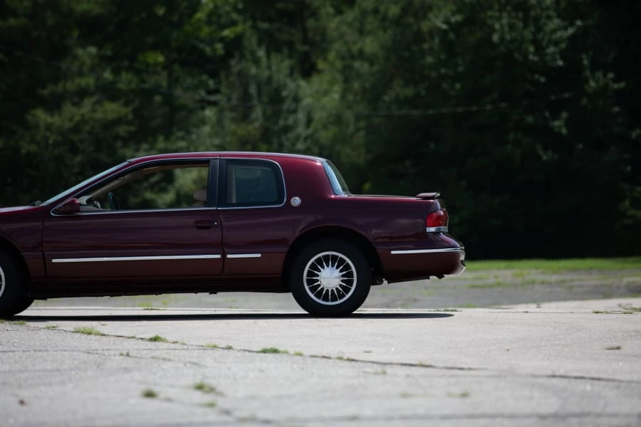 1997 Mercury Cougar 4th+ Gen - Image 9 of 21